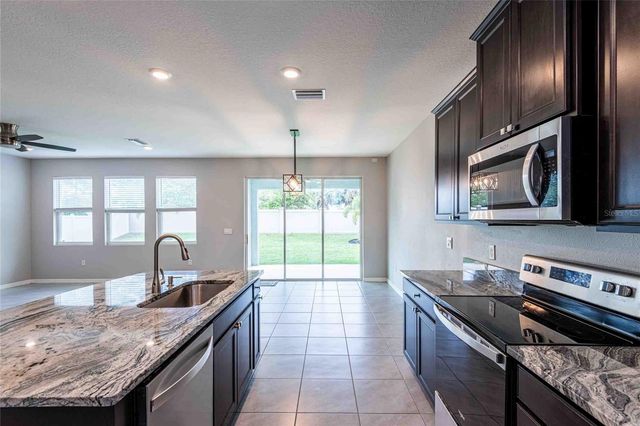 16620 MOONER PLANK CIRCLE, Wimauma, FL 33598