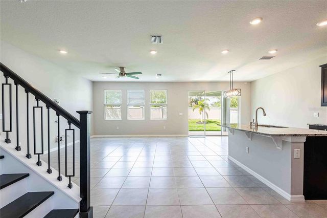 16620 MOONER PLANK CIRCLE, Wimauma, FL 33598