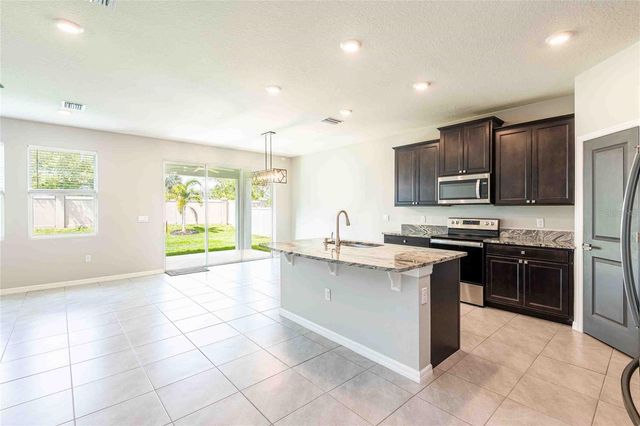 16620 MOONER PLANK CIRCLE, Wimauma, FL 33598