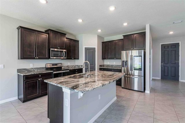 16620 MOONER PLANK CIRCLE, Wimauma, FL 33598