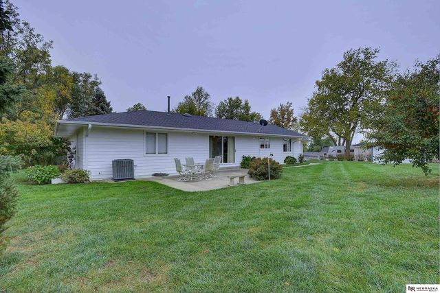 15208 S Third Street, Bennington, NE 68007