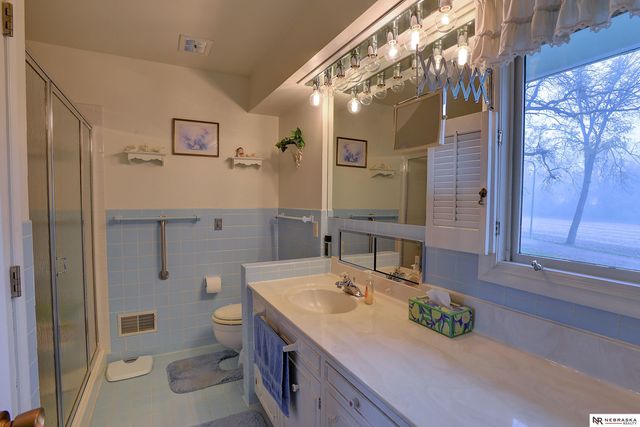 15208 S Third Street, Bennington, NE 68007