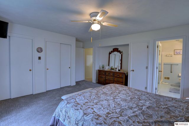 15208 S Third Street, Bennington, NE 68007