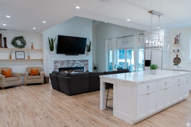 745 E MAPLE ST, Mapleton, UT 84664