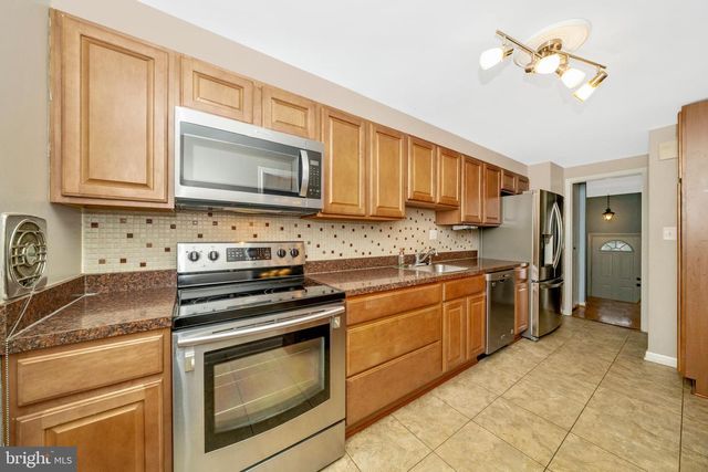 1134 CIRCLE DR, Halethorpe, MD 21227