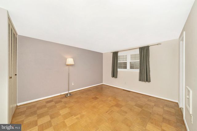 1134 CIRCLE DR, Halethorpe, MD 21227