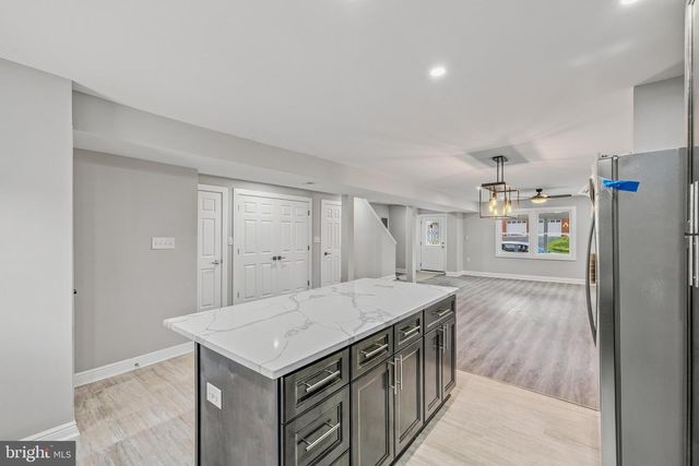 904 FLORIDA AVE, Martinsburg, WV 25401