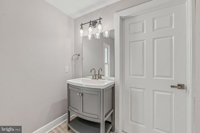 904 FLORIDA AVE, Martinsburg, WV 25401