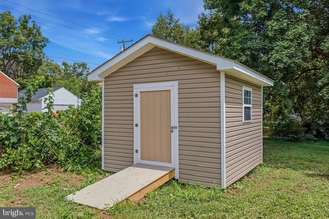 904 FLORIDA AVE, Martinsburg, WV 25401