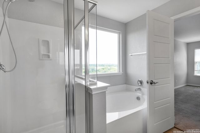 1302 Hummingbird, San Antonio, TX 78245