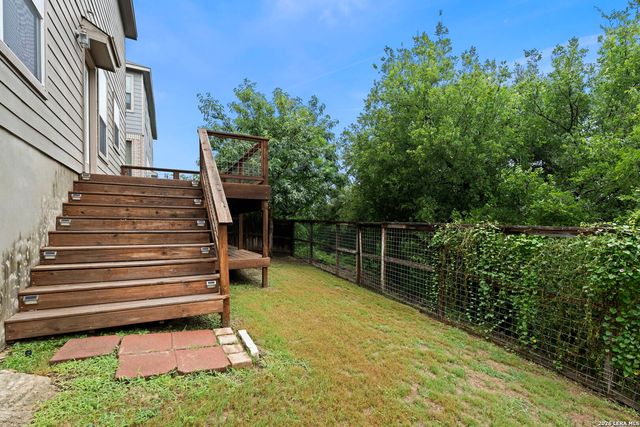 1302 Hummingbird, San Antonio, TX 78245