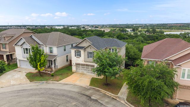 1302 Hummingbird, San Antonio, TX 78245