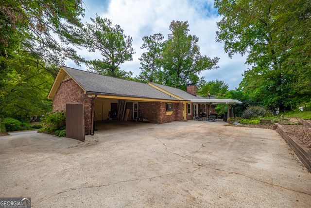 1067 Hess Drive, Avondale Estates, GA 30002