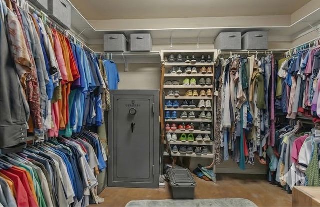 10550 Jackson Road, Krum, TX 76249