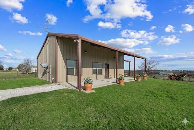 10550 Jackson Road, Krum, TX 76249