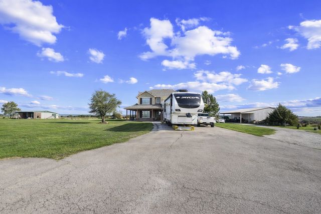 10550 Jackson Road, Krum, TX 76249