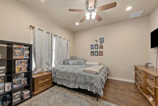 10550 Jackson Road, Krum, TX 76249