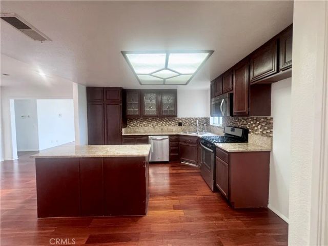 201 S Brookside Court, Anaheim, CA 92808