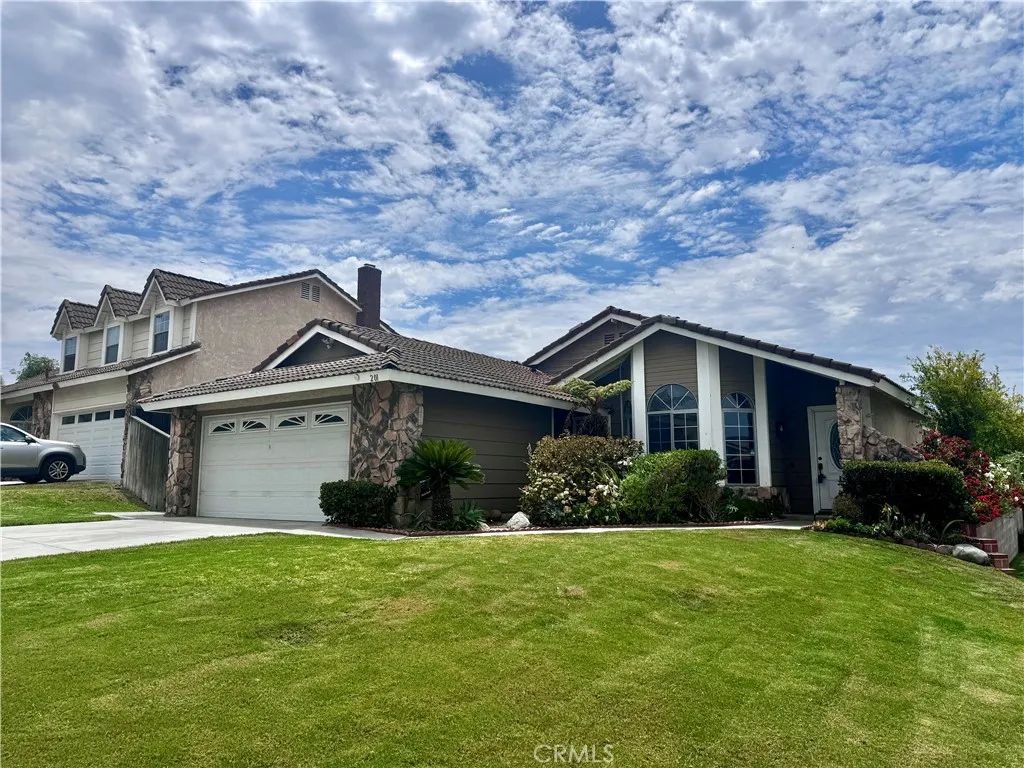 201 S Brookside Court, Anaheim, CA 92808