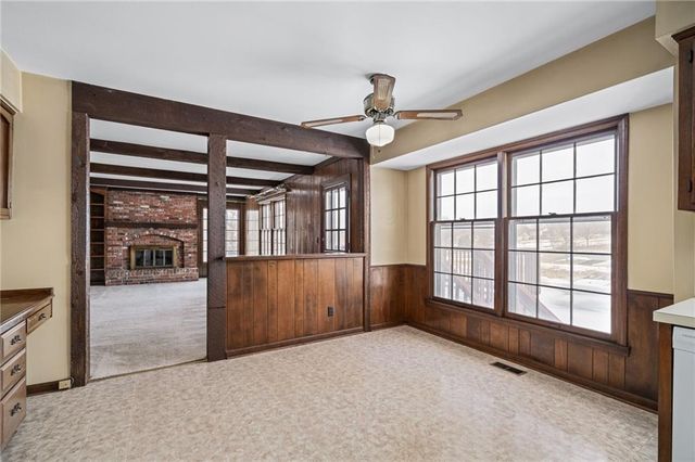 3628 NE Basswood Drive, Lee's Summit, MO 64064