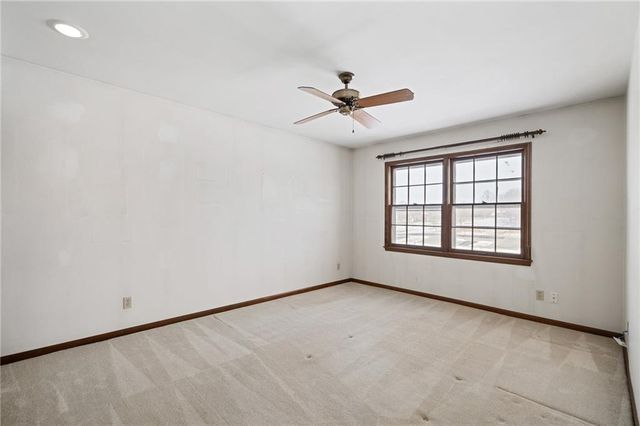 3628 NE Basswood Drive, Lee's Summit, MO 64064