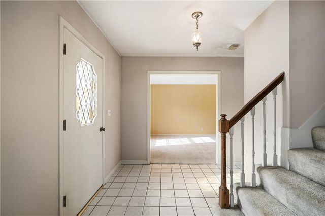 3628 NE Basswood Drive, Lee's Summit, MO 64064