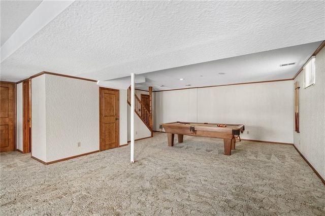 3628 NE Basswood Drive, Lee's Summit, MO 64064