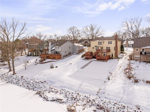 3628 NE Basswood Drive, Lee's Summit, MO 64064