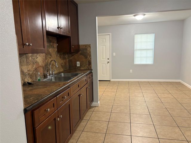 3010 Washington Street, Pasadena, TX 77503