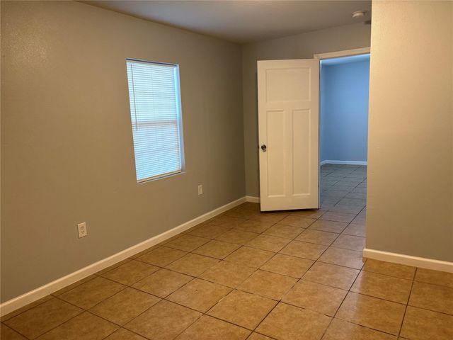 3010 Washington Street, Pasadena, TX 77503