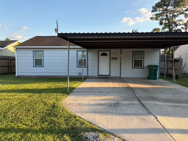 3010 Washington Street, Pasadena, TX 77503