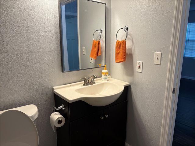 3010 Washington Street, Pasadena, TX 77503