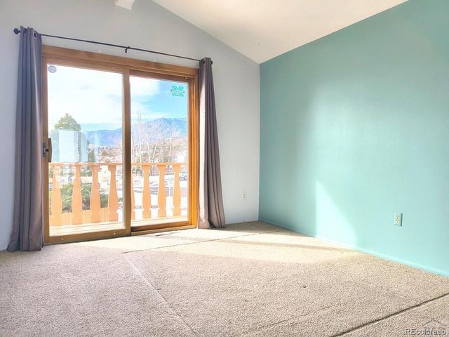 5910 Olympus Ln, Colorado City, CO 81019