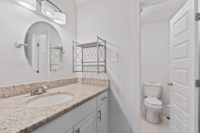 2603 Parker LN A, Austin, TX 78741