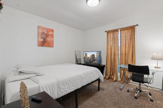 2603 Parker LN A, Austin, TX 78741