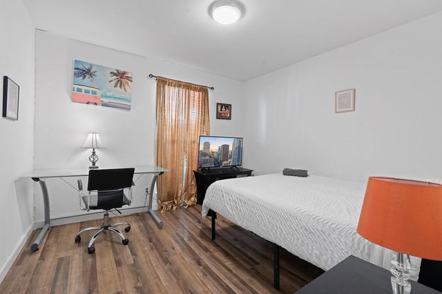 2603 Parker LN A, Austin, TX 78741