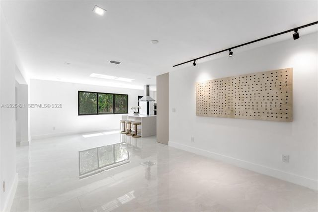 10825 SW 80th Avenue, Miami, FL 33156