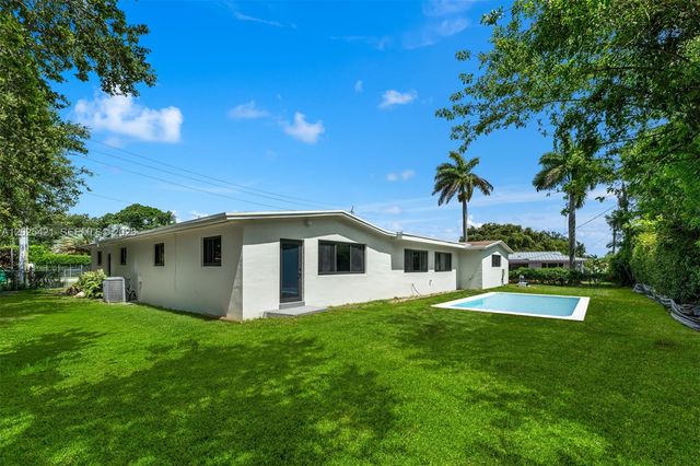 10825 SW 80th Avenue, Miami, FL 33156