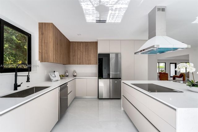 10825 SW 80th Avenue, Miami, FL 33156