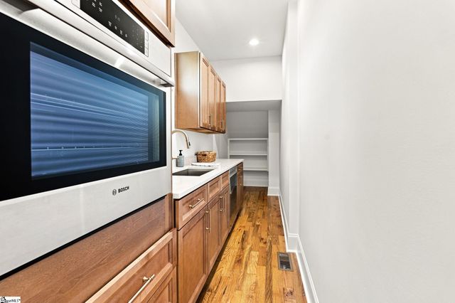 4A Maco Street, Greenville, SC 29607