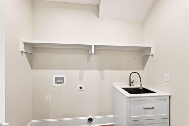 4A Maco Street, Greenville, SC 29607