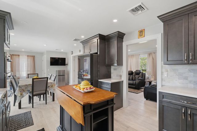 170 MOUNT PLEASANT AVE, Wallington, NJ 07057