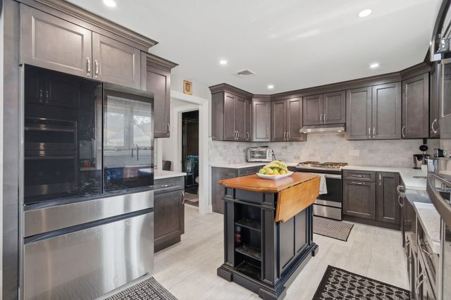 170 MOUNT PLEASANT AVE, Wallington, NJ 07057
