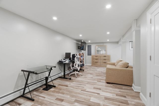 170 MOUNT PLEASANT AVE, Wallington, NJ 07057
