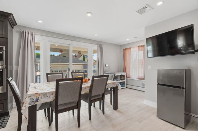 170 MOUNT PLEASANT AVE, Wallington, NJ 07057