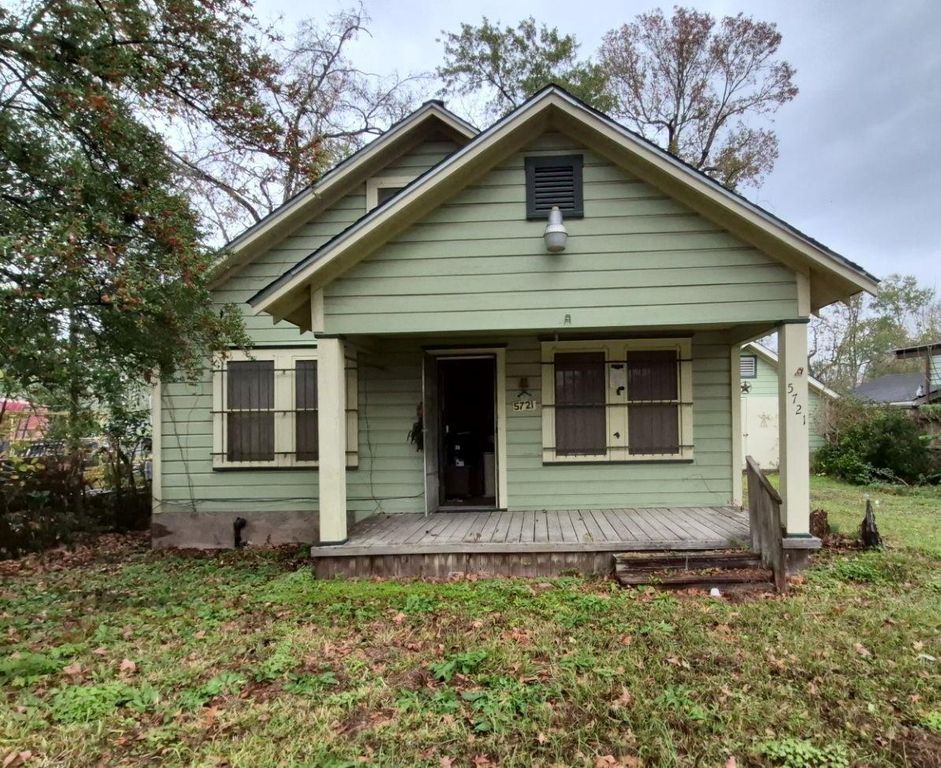 5721 Parker Road, Houston, TX 77016