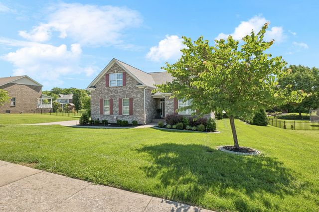 505 Cherry Blossom Way, Lebanon, TN 37087