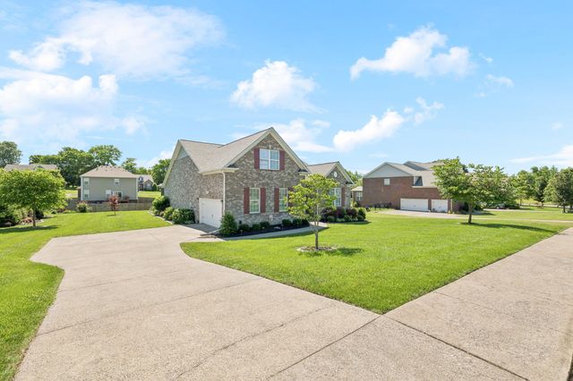 505 Cherry Blossom Way, Lebanon, TN 37087