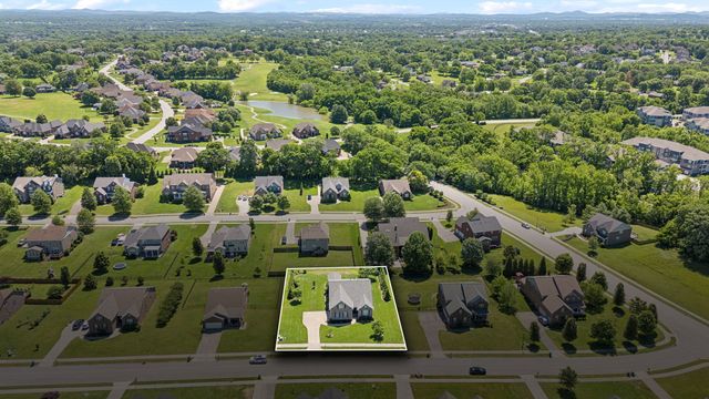 505 Cherry Blossom Way, Lebanon, TN 37087