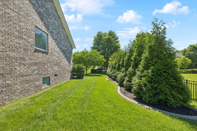 505 Cherry Blossom Way, Lebanon, TN 37087